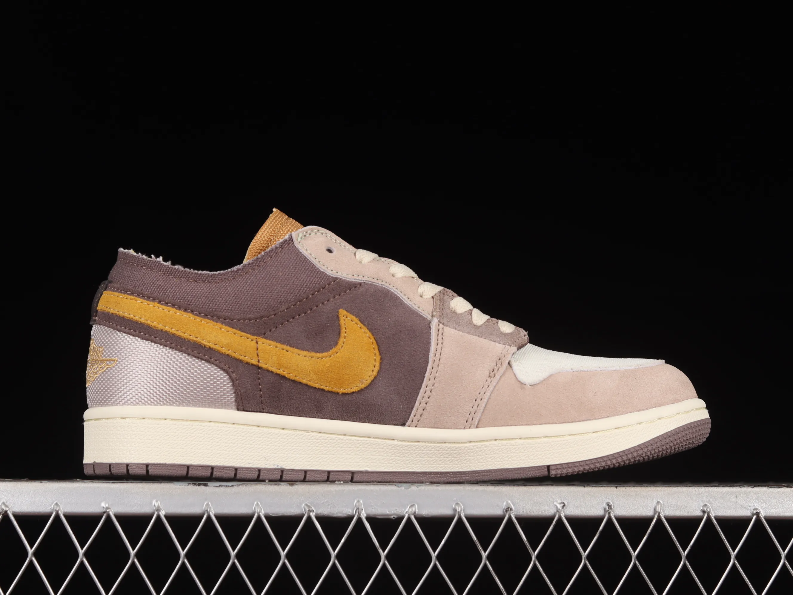 All categories Air Jordan Jordan series basketball shoes Air Jordan 1 Low Z version Air Jordan 1 Low "Taupe Hazet" AJ1 Joe 1 meter purple orange retro culture and leisure sports sneakers DN1635-200